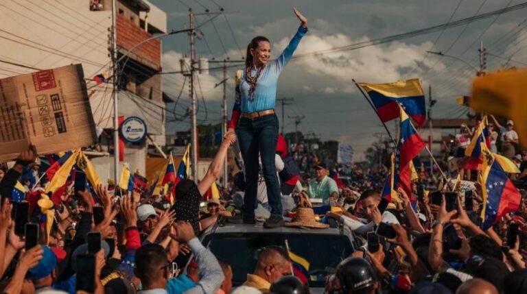 c8b9c4fe3e09b1e5fe84647dc6269093