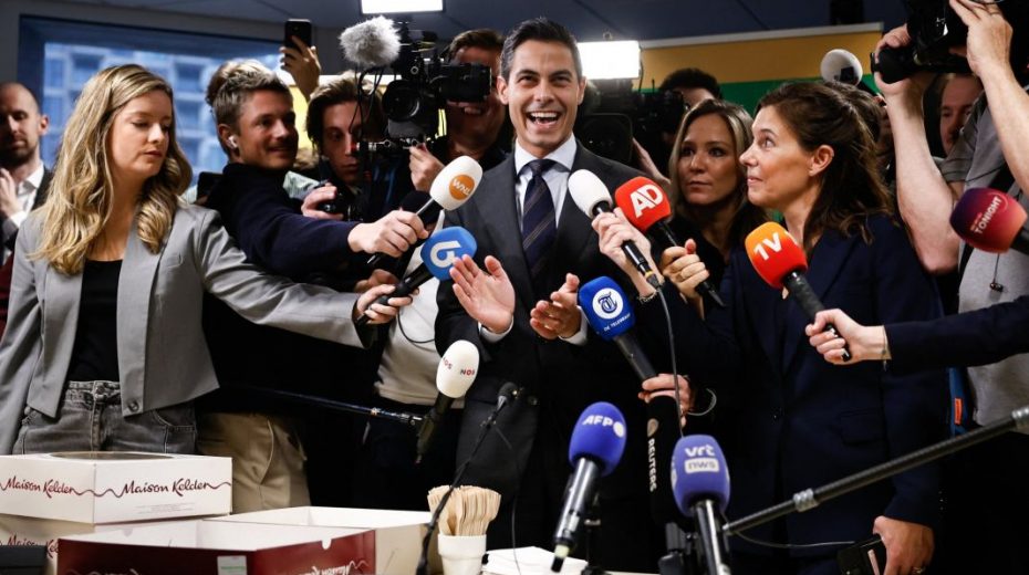 7df088c8964e2f6ebf0c068a9a7d54b8