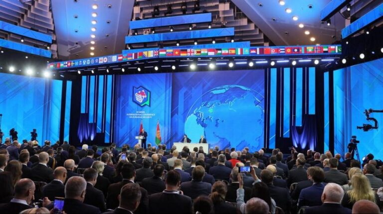 bddb362b3fa43de3fe2de933a65ace29