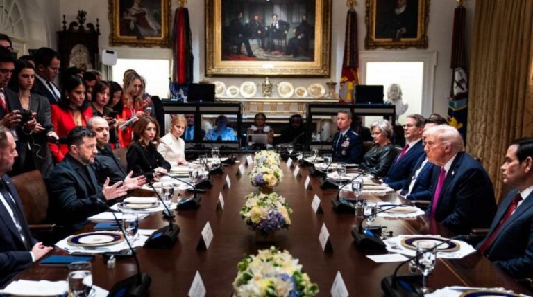 c8db8d8a8c69bac0e7ad725959d549a6