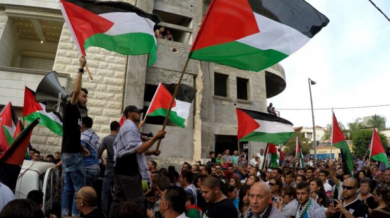 d83027e52fbd38f4775ca30ab8683cf8